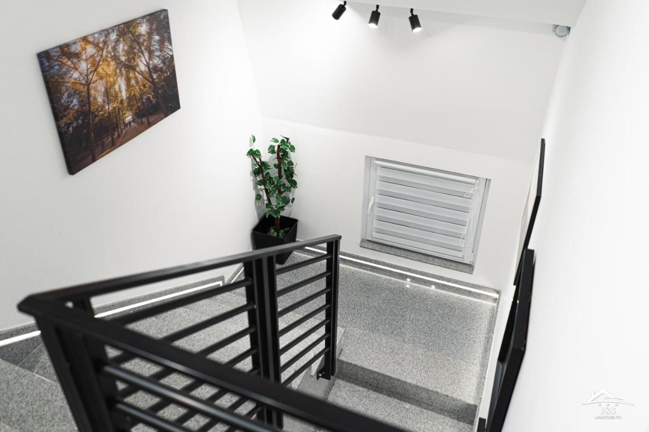J&S Apartments Ni Kültér fotó