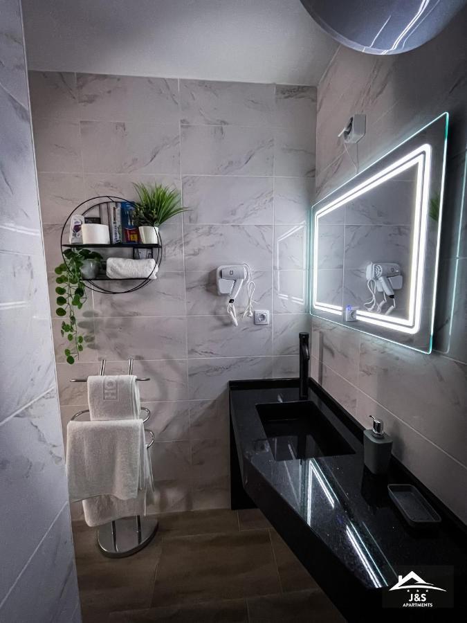 J&S Apartments Ni Kültér fotó